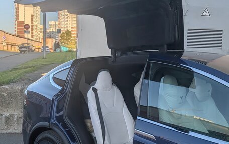 Tesla Model X I, 2018 год, 4 000 000 рублей, 2 фотография
