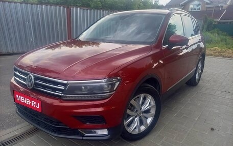 Volkswagen Tiguan II, 2017 год, 2 460 000 рублей, 1 фотография