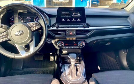 KIA Cerato IV, 2019 год, 2 350 000 рублей, 8 фотография