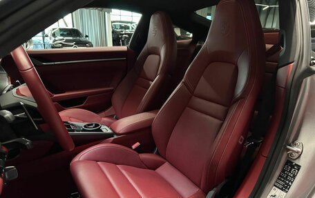 Porsche 911, 2021 год, 15 990 000 рублей, 9 фотография