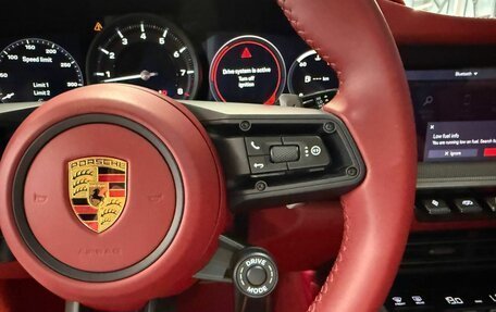 Porsche 911, 2021 год, 15 990 000 рублей, 30 фотография