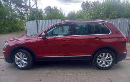 Volkswagen Tiguan II, 2017 год, 2 460 000 рублей, 5 фотография