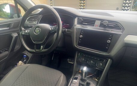 Volkswagen Tiguan II, 2017 год, 2 460 000 рублей, 10 фотография
