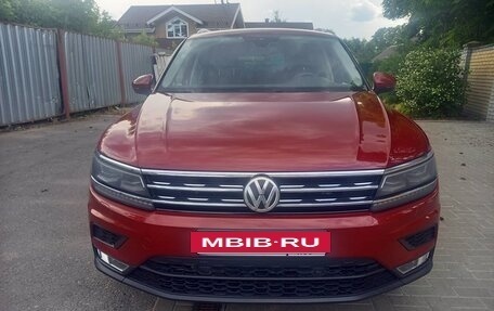 Volkswagen Tiguan II, 2017 год, 2 460 000 рублей, 6 фотография
