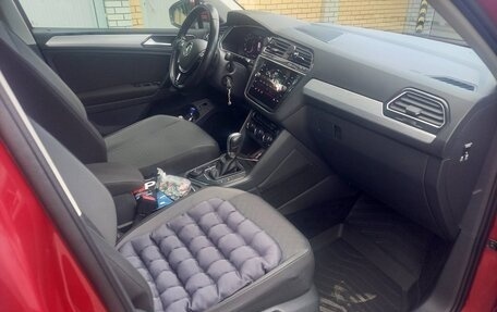 Volkswagen Tiguan II, 2017 год, 2 460 000 рублей, 29 фотография