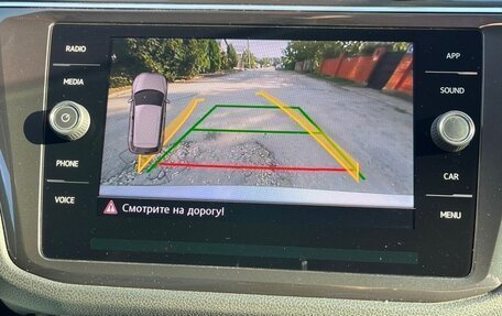 Volkswagen Tiguan II, 2019 год, 2 300 000 рублей, 14 фотография