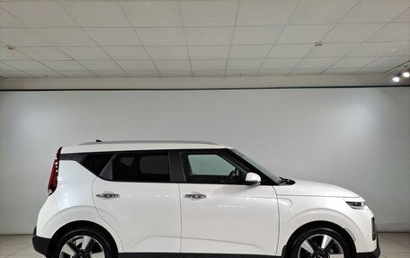 KIA Soul III, 2022 год, 2 170 000 рублей, 6 фотография