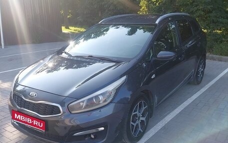KIA cee'd III, 2017 год, 900 000 рублей, 1 фотография