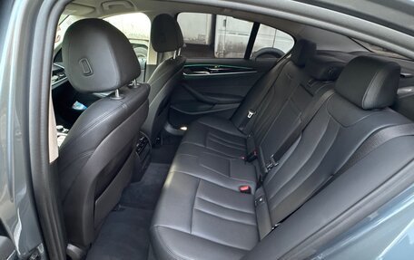 BMW 5 серия, 2018 год, 2 990 000 рублей, 6 фотография
