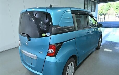 Honda Freed I, 2011 год, 740 000 рублей, 3 фотография