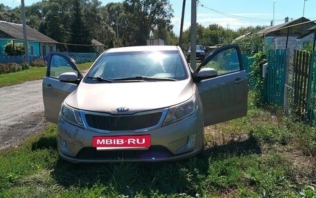 KIA Rio III рестайлинг, 2013 год, 720 000 рублей, 3 фотография