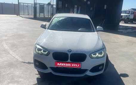 BMW 1 серия, 2019 год, 2 450 000 рублей, 1 фотография