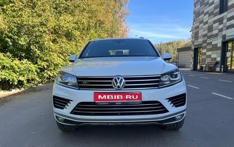 Volkswagen Touareg III, 2017 год, 2 680 000 рублей, 1 фотография