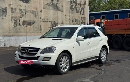 Mercedes-Benz M-Класс, 2011 год, 2 190 000 рублей, 8 фотография