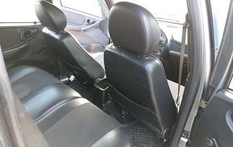 Chevrolet Niva I рестайлинг, 2010 год, 405 000 рублей, 8 фотография