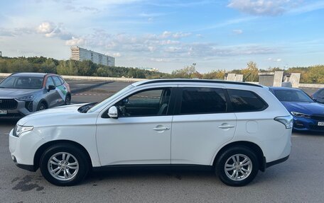 Mitsubishi Outlander III рестайлинг 3, 2012 год, 970 000 рублей, 6 фотография