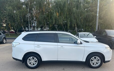 Mitsubishi Outlander III рестайлинг 3, 2012 год, 970 000 рублей, 7 фотография