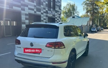 Volkswagen Touareg III, 2017 год, 2 680 000 рублей, 10 фотография