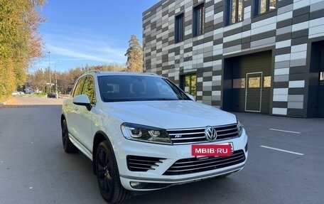 Volkswagen Touareg III, 2017 год, 2 680 000 рублей, 3 фотография