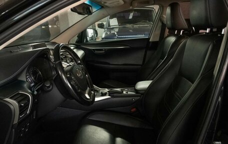 Lexus NX I, 2017 год, 2 499 000 рублей, 5 фотография
