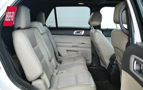 Ford Explorer VI, 2013 год, 1 819 000 рублей, 15 фотография