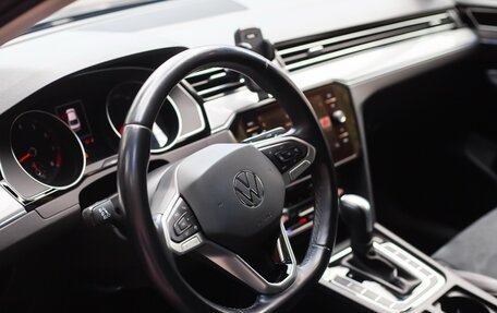 Volkswagen Passat B8 рестайлинг, 2020 год, 2 500 000 рублей, 1 фотография