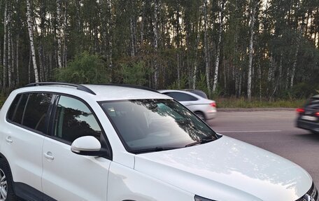 Volkswagen Tiguan I, 2015 год, 1 870 000 рублей, 2 фотография