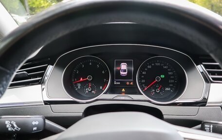 Volkswagen Passat B8 рестайлинг, 2020 год, 2 500 000 рублей, 7 фотография