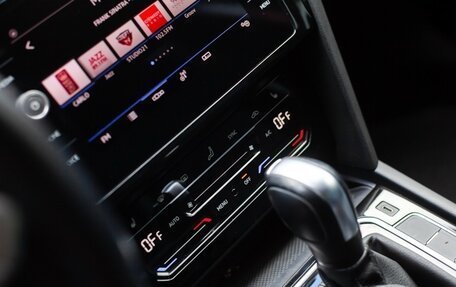 Volkswagen Passat B8 рестайлинг, 2020 год, 2 500 000 рублей, 11 фотография