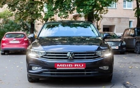 Volkswagen Passat B8 рестайлинг, 2020 год, 2 500 000 рублей, 31 фотография