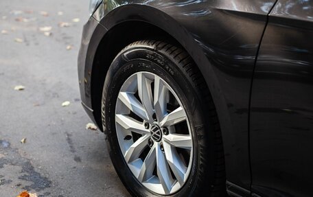 Volkswagen Passat B8 рестайлинг, 2020 год, 2 500 000 рублей, 38 фотография