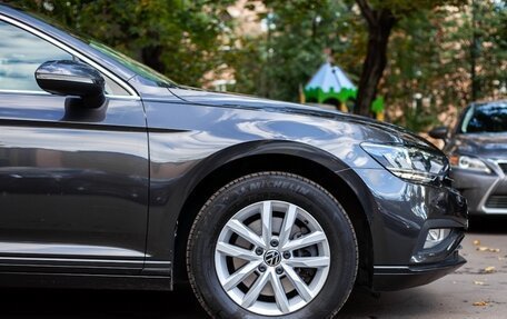 Volkswagen Passat B8 рестайлинг, 2020 год, 2 500 000 рублей, 33 фотография