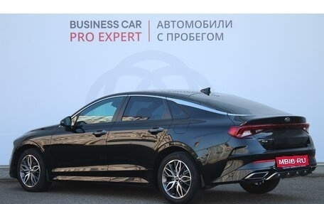 KIA K5, 2021 год, 2 410 000 рублей, 7 фотография