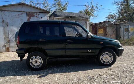 Chevrolet Niva I рестайлинг, 2004 год, 290 000 рублей, 2 фотография