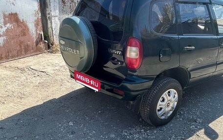 Chevrolet Niva I рестайлинг, 2004 год, 290 000 рублей, 5 фотография