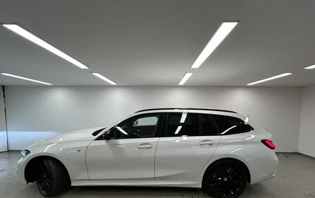 BMW 3 серия, 2022 год, 4 400 000 рублей, 2 фотография