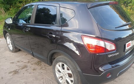Nissan Qashqai, 2011 год, 830 000 рублей, 3 фотография