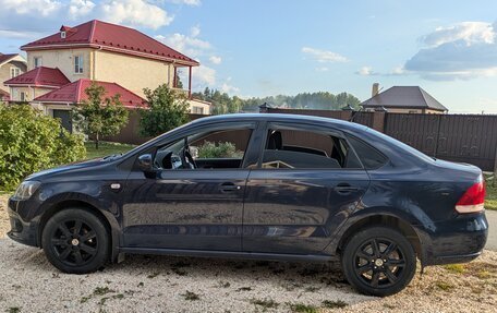 Volkswagen Polo VI (EU Market), 2011 год, 730 000 рублей, 3 фотография