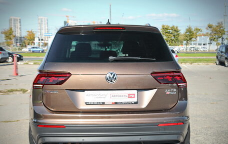 Volkswagen Tiguan II, 2017 год, 2 597 000 рублей, 9 фотография
