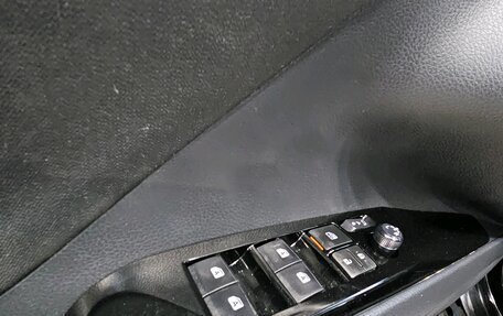 Toyota Camry, 2019 год, 2 175 000 рублей, 15 фотография