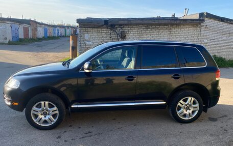 Volkswagen Touareg III, 2005 год, 1 000 000 рублей, 6 фотография