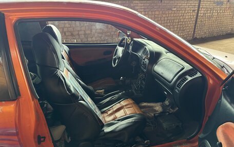 Mitsubishi Mirage VI рестайлинг, 2001 год, 50 000 рублей, 14 фотография