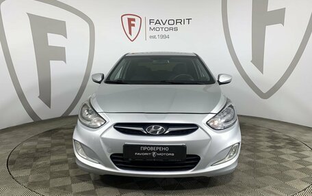 Hyundai Solaris II рестайлинг, 2012 год, 705 000 рублей, 2 фотография