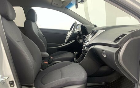 Hyundai Solaris II рестайлинг, 2012 год, 705 000 рублей, 13 фотография