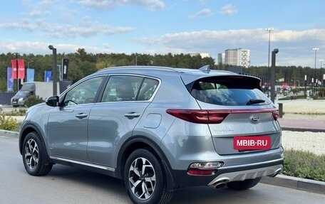 KIA Sportage IV рестайлинг, 2019 год, 2 415 000 рублей, 6 фотография