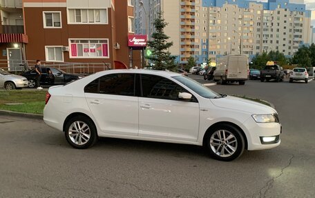 Skoda Rapid I, 2018 год, 1 080 000 рублей, 10 фотография