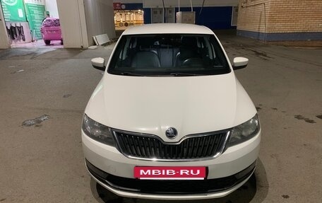 Skoda Rapid I, 2018 год, 1 080 000 рублей, 5 фотография