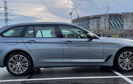 BMW 5 серия, 2018 год, 2 850 000 рублей, 4 фотография