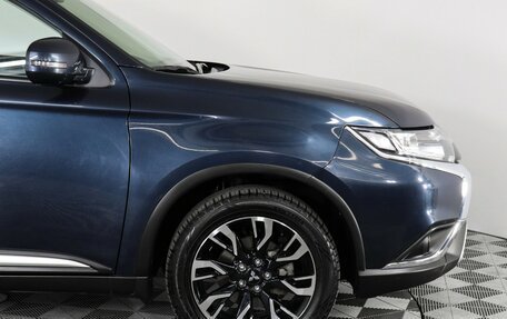 Mitsubishi Outlander III рестайлинг 3, 2021 год, 2 299 000 рублей, 14 фотография