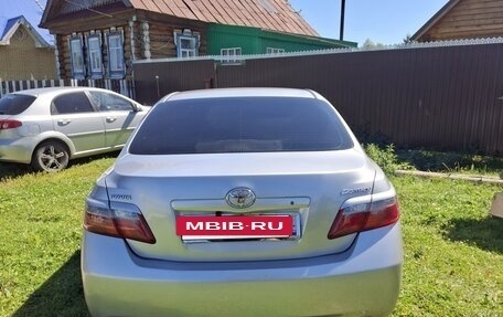 Toyota Camry, 2007 год, 1 300 000 рублей, 2 фотография